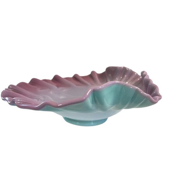 Fenton Lilac Turquoise Cased Glass Shell Shaped Bowl Scallop Ruffle Bridal - Picture 2 of 11